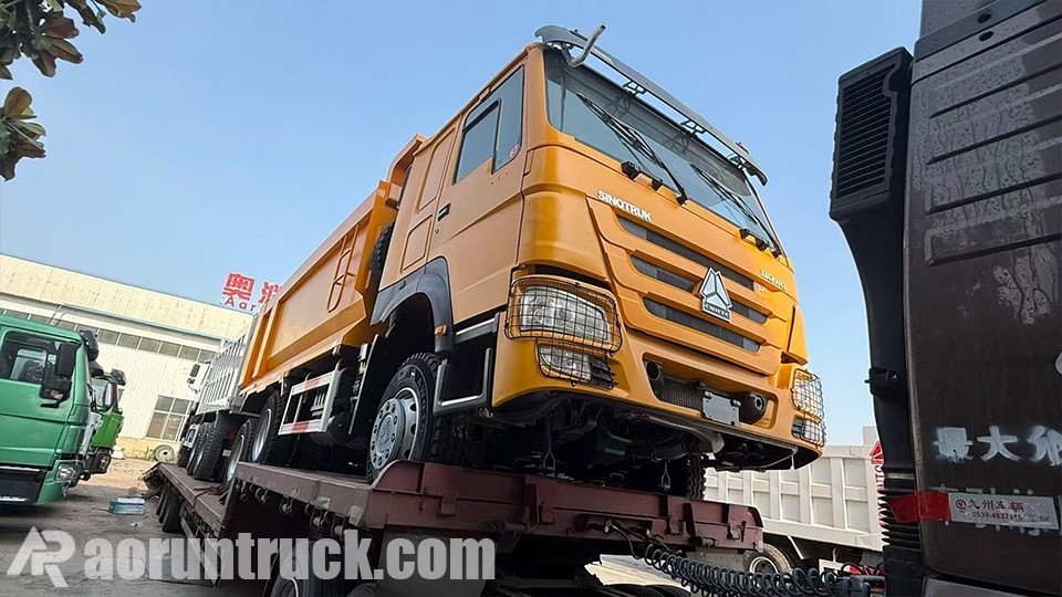 2 unidades de caminhões basculantes Sinotruk HOWO 6x4 exportadas para o Níger