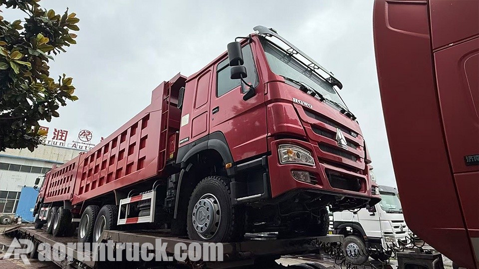 2 unidades de caminhões basculantes Sinotruk HOWO 6x4 despachadas para a Líbia fornecedor de caminhões de 10 rodas