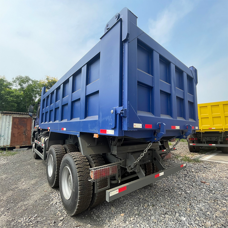 Caminhão basculante HOWO HOHAN 6x4