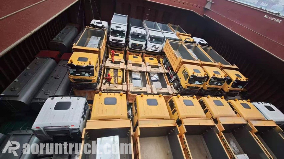 caminhão basculante 6x4 e Hohan 6x4 Envio de dois modelos para Botsuana: 1 unidade SINOTRUK HOWO TX 6x4 e 1 unidade Hohan 6x4 de caminhão basculante entregues