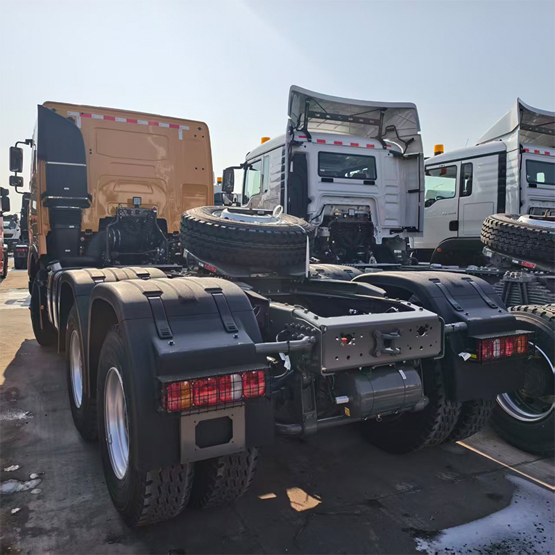 Novo caminhão-trator Howo TX