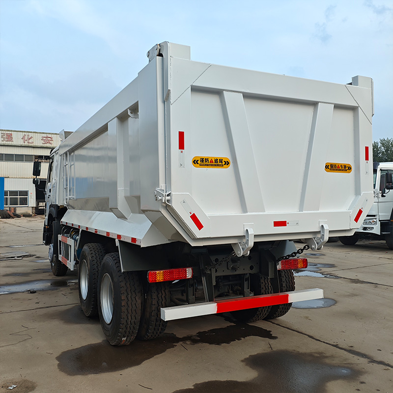 CAMION VOLQUETE HOWO 6x4