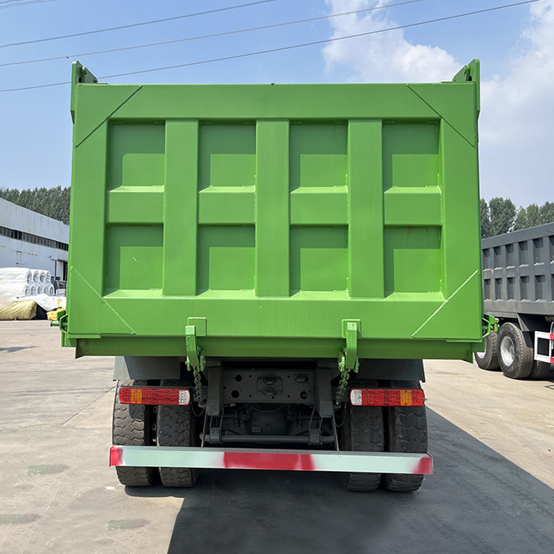 CAMION VOLQUETE HOWO 6x4