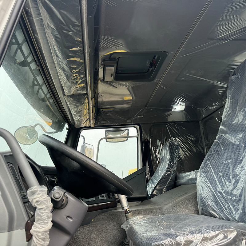 SINOTRUK HOWO Grúa Montada en Camión Solución de Elevación y Transporte de Alta Resistencia