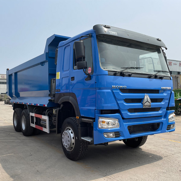 Camión volquete azul HOWO 6x4 U detalle 5