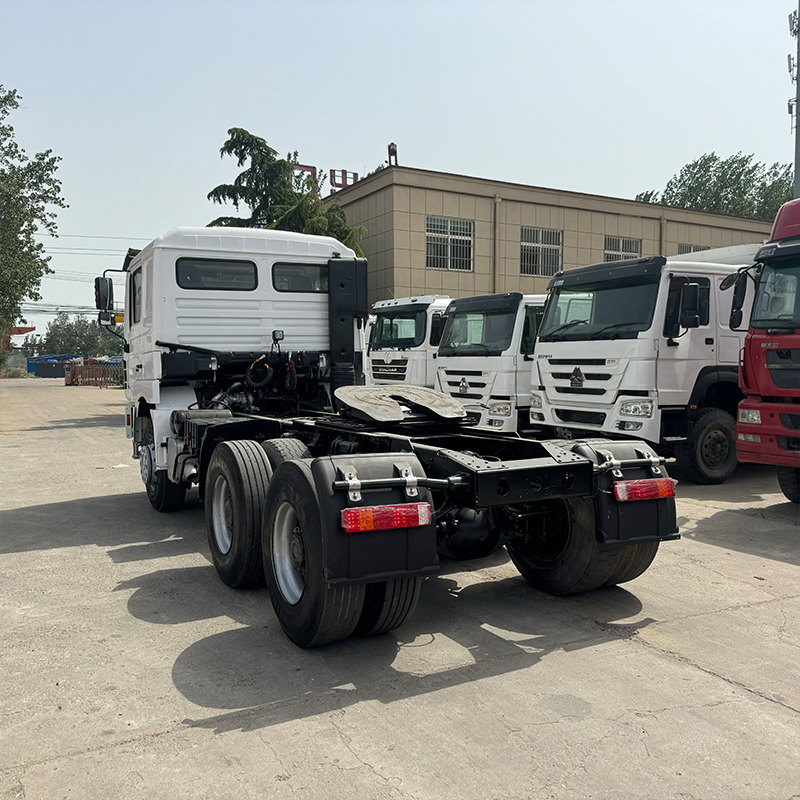 SHACMAN F3000 Camión Volquete y Unidad de Tractocamión Rey Robusto del Transporte Fuera de Carretera