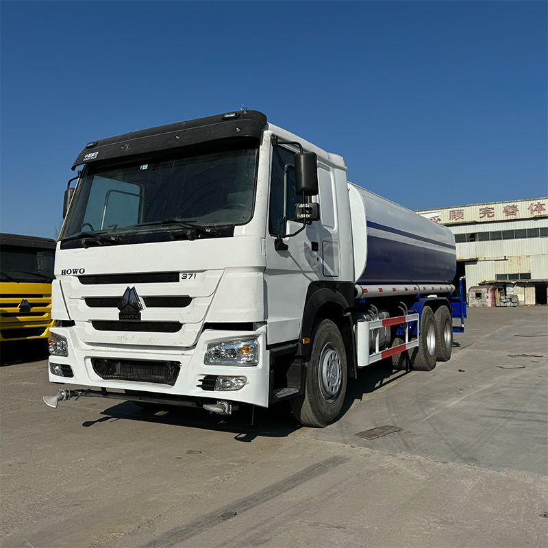 SINOTRUK HOWO 6x4 Camión Cisterna de Agua 15,000L-25,000L Cisterna Pesada