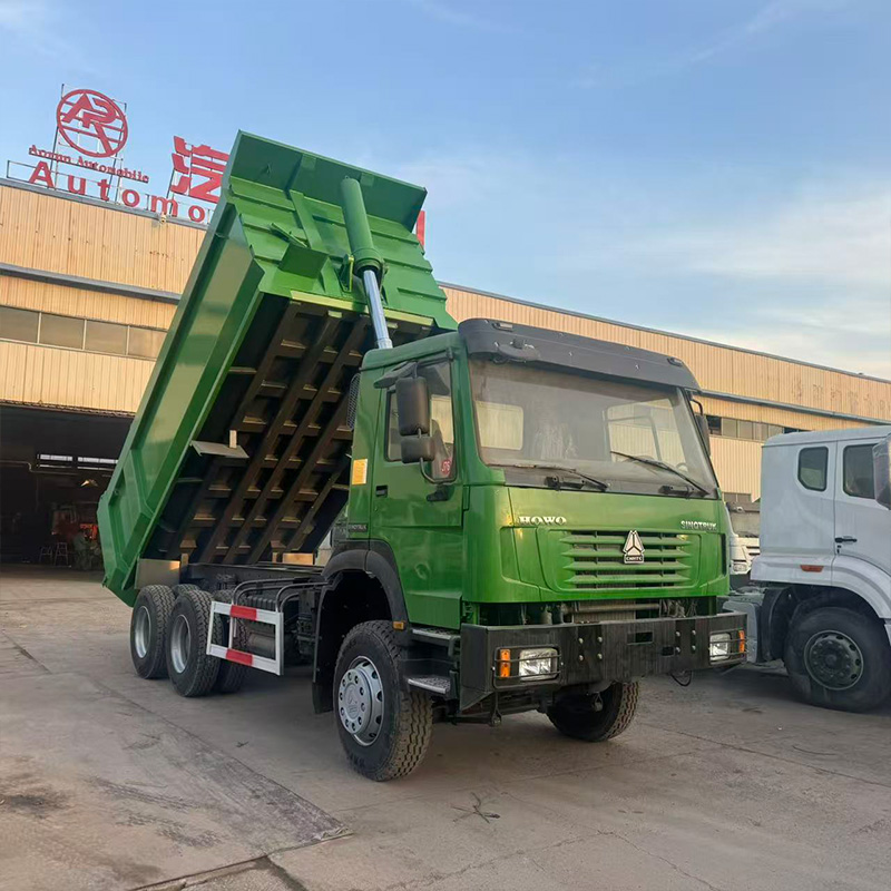 Camión volquete clásico HOWO Serie 7 6x4
