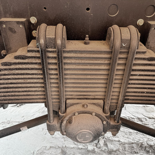 Detalles del volquete amarillo 6x6 de Shaanxi Auto 2