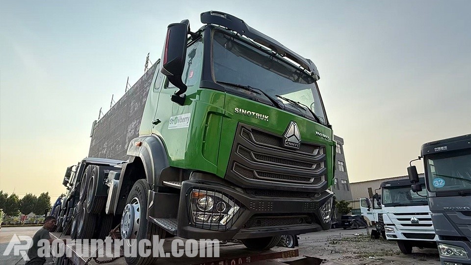 3 Units Sinotruk Tractor Trucks 3 Units Sinotruk Tractor Trucks