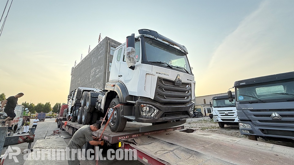 3 tractocamiones HOHAN 6x4 enviados a Gabón