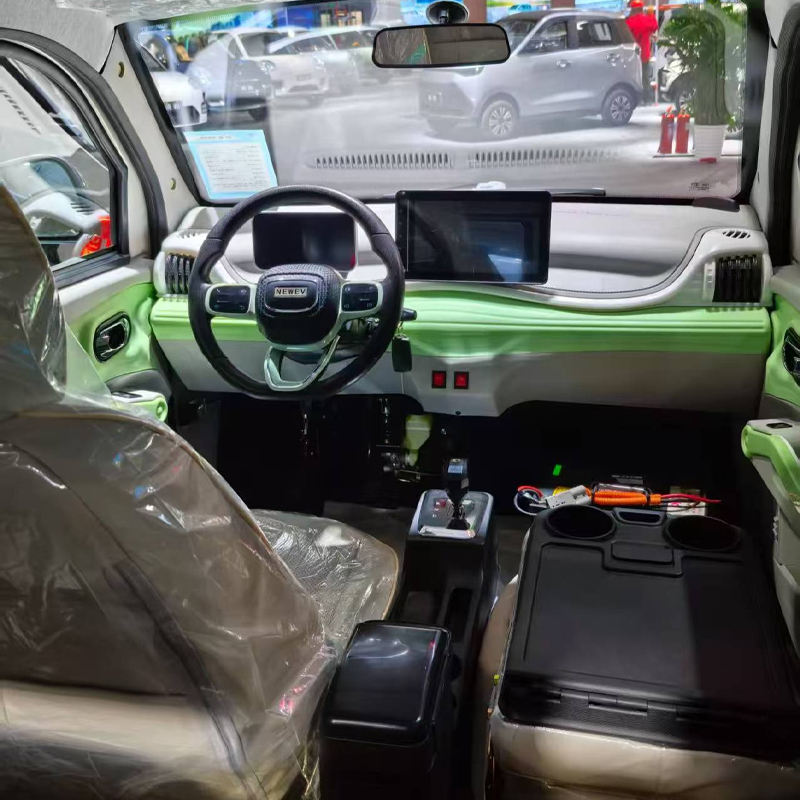 Vente en gros d'usine de tricycles électriques pour chariots alimentaires, mini voitures électriques à énergie nouvelle, tricycles électriques, trois-roues fermés