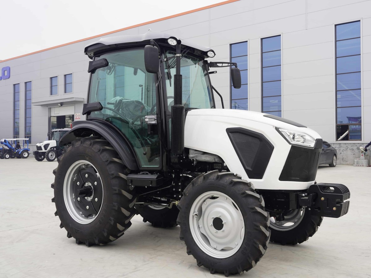 Trator 80 CV OXPLO Trator 80 CV OXPLO