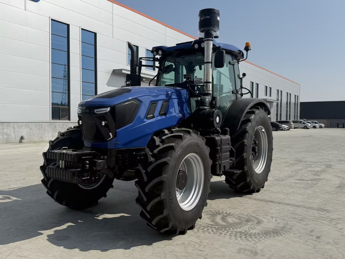 trator OXPLO (2) Trator Agrícola 170 CV para Grandes Operações
