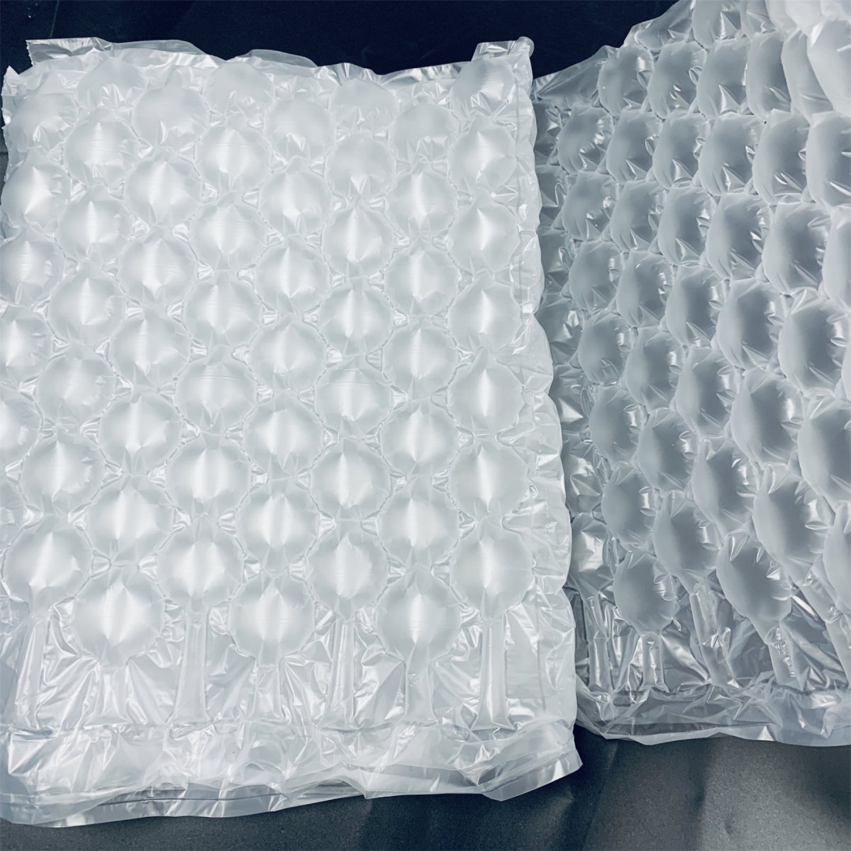 Lámina de plástico inflable de alta calidad Lámina de burbujas con colchón de aire Muestras gratuitas de lámina de burbujas Lámina de burbujas a prueba de golpes