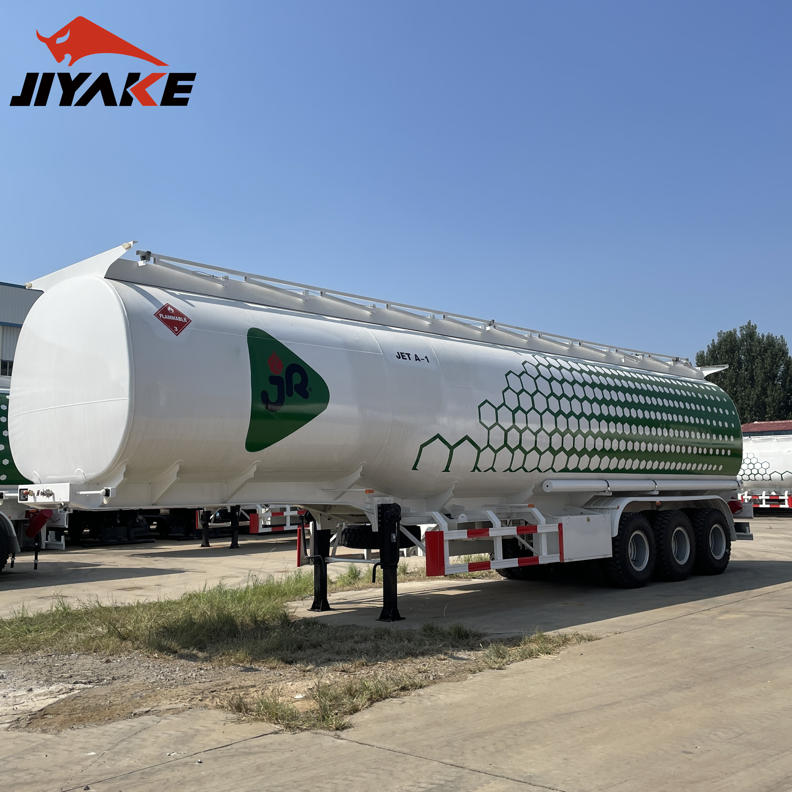 Cómo elegir el remolque cisterna de combustible adecuado para su negocio de transporte