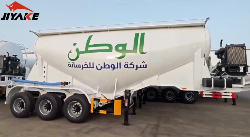 Remolque de cemento a granel (2)