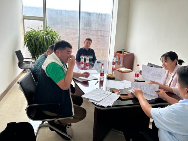 Visita de clientes (4)