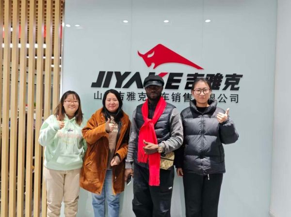 Visita de clientes (8)