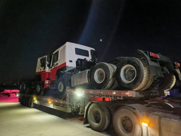 Camión tractor (3)@1x