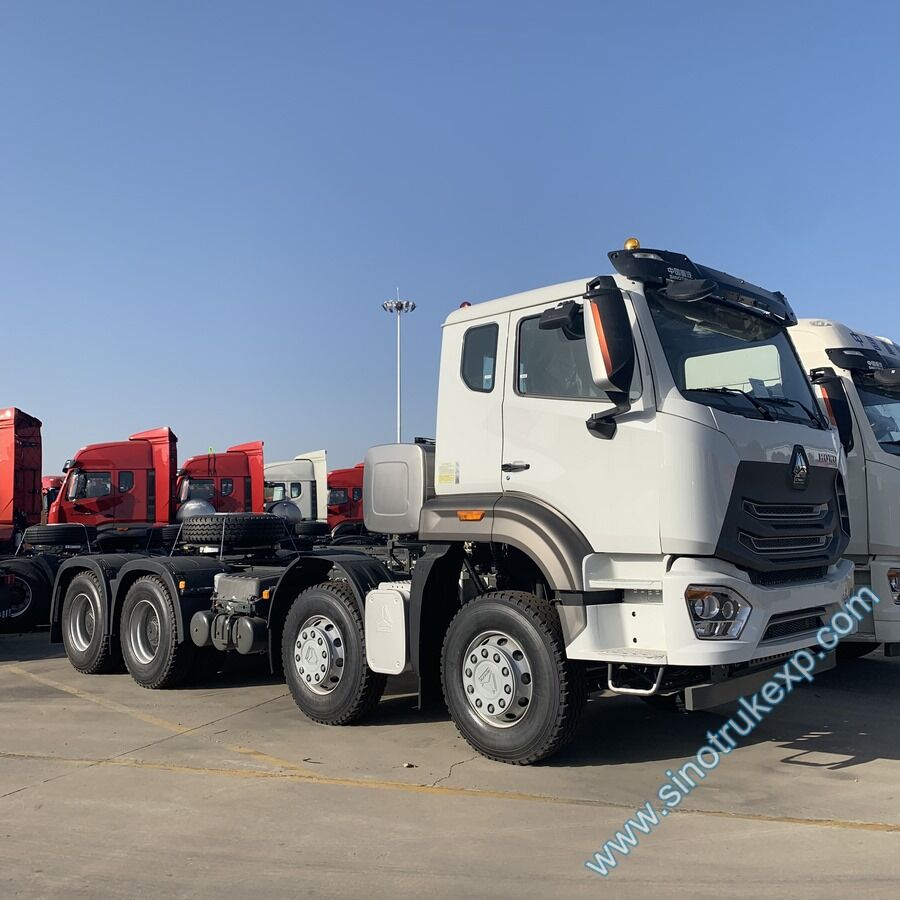 HOWO 8X4 TRACTOR TRUCK CHASSIS