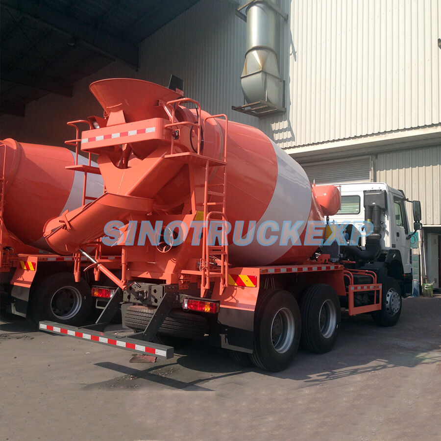 HOWO 6X4 10 WHEELER 6CBM TRUCK