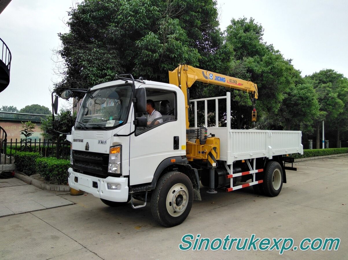 SINOTRUK HOMAN H3 4×2 CARGO TRUCK MOUNTED CRANE ZZ5168E3914C1