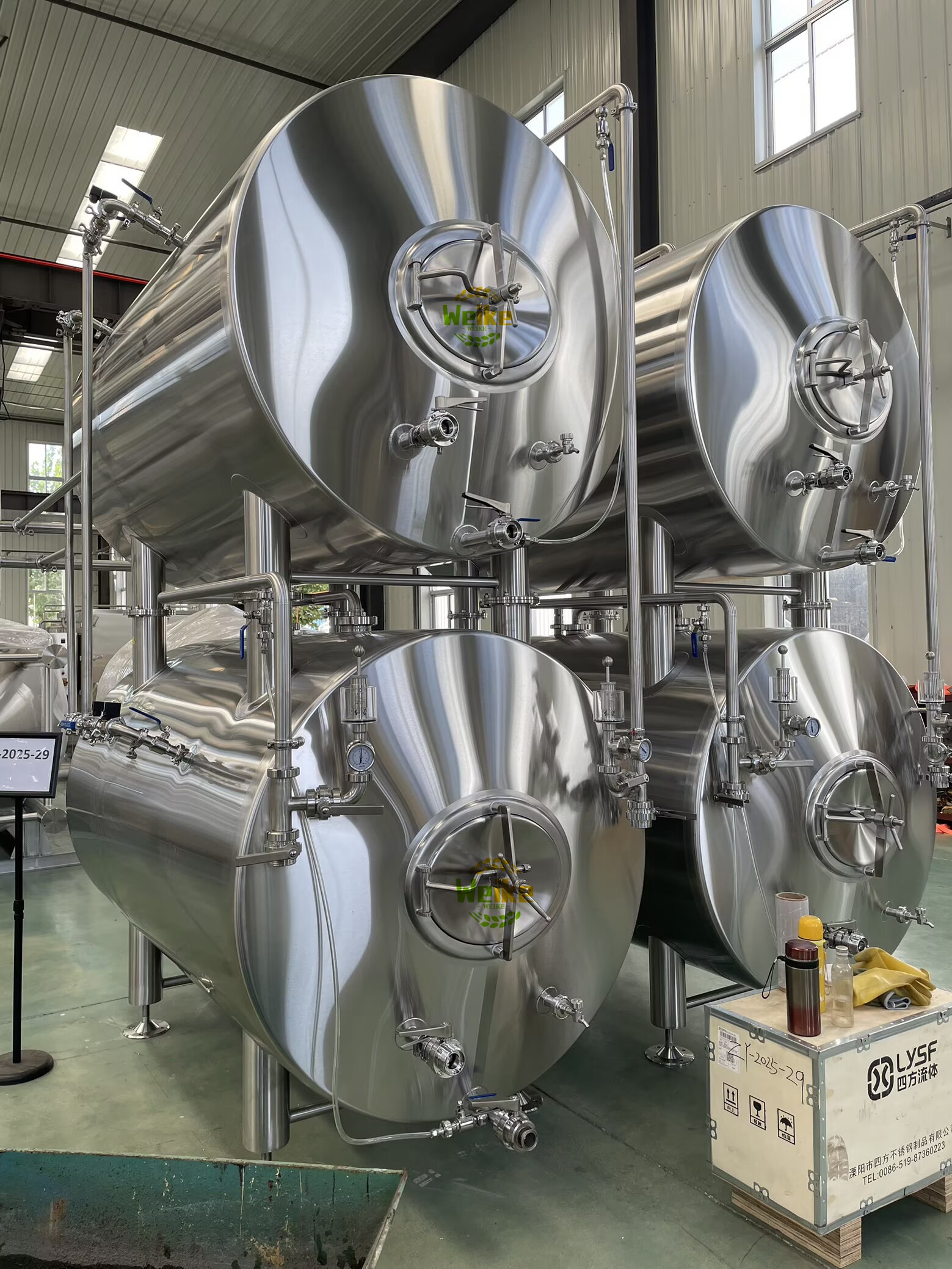 Tanque de cerveza brillante apilable horizontal de 2000L