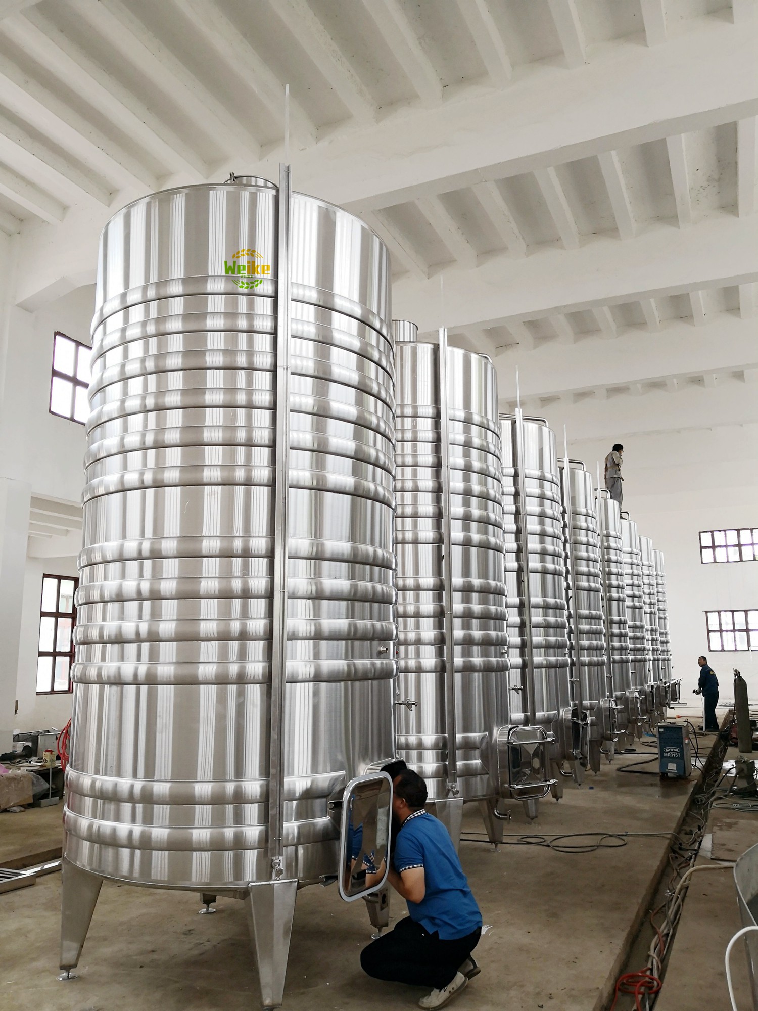 Tanques de vino de 12500L con serpentín de enfriamiento en espiral