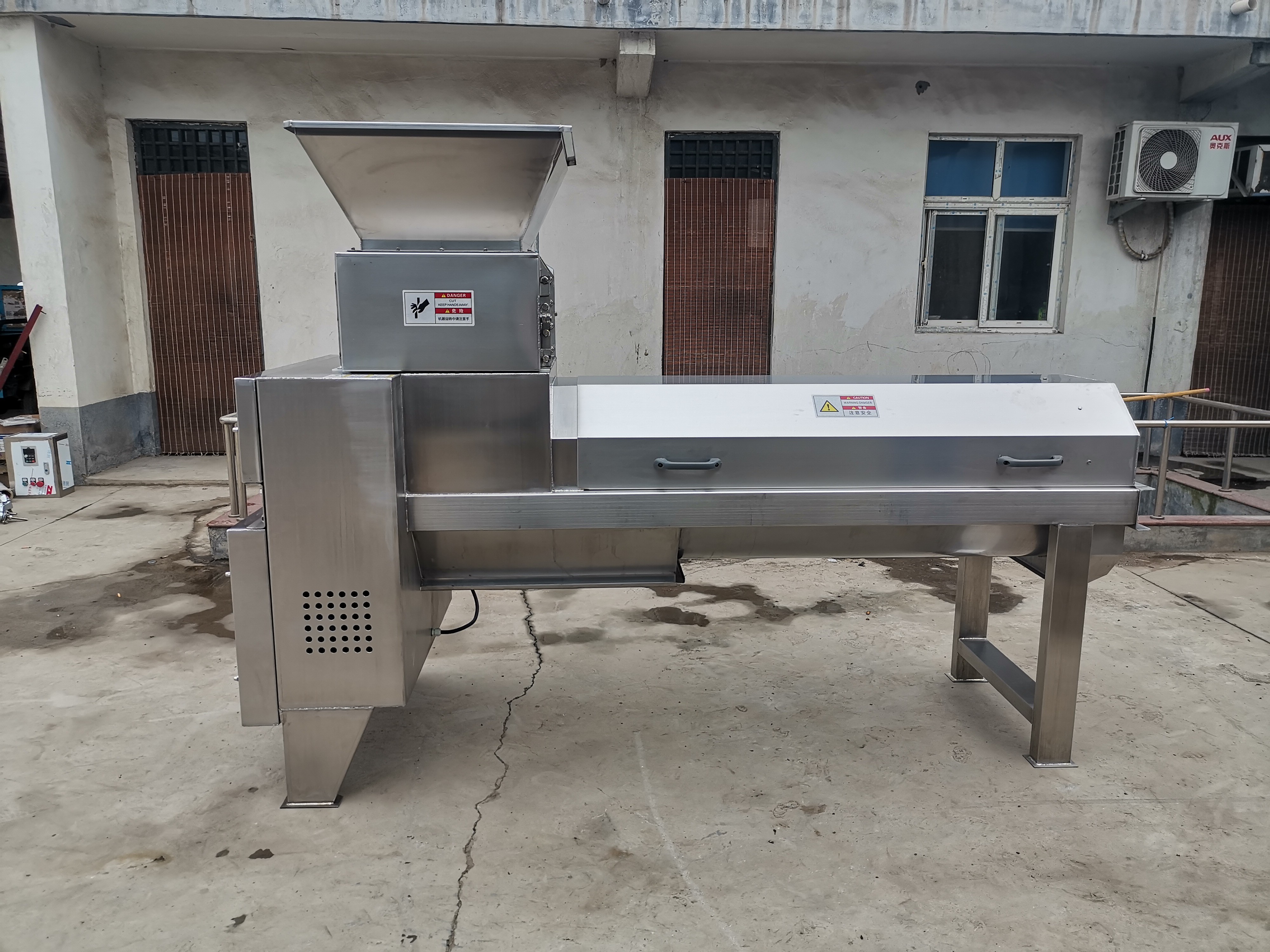 Máquina exprimidora automática para quitar la piel y desgranar semillas de granada
