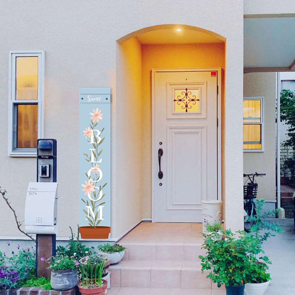 Деревянный большой вертикальный декор для крыльца 