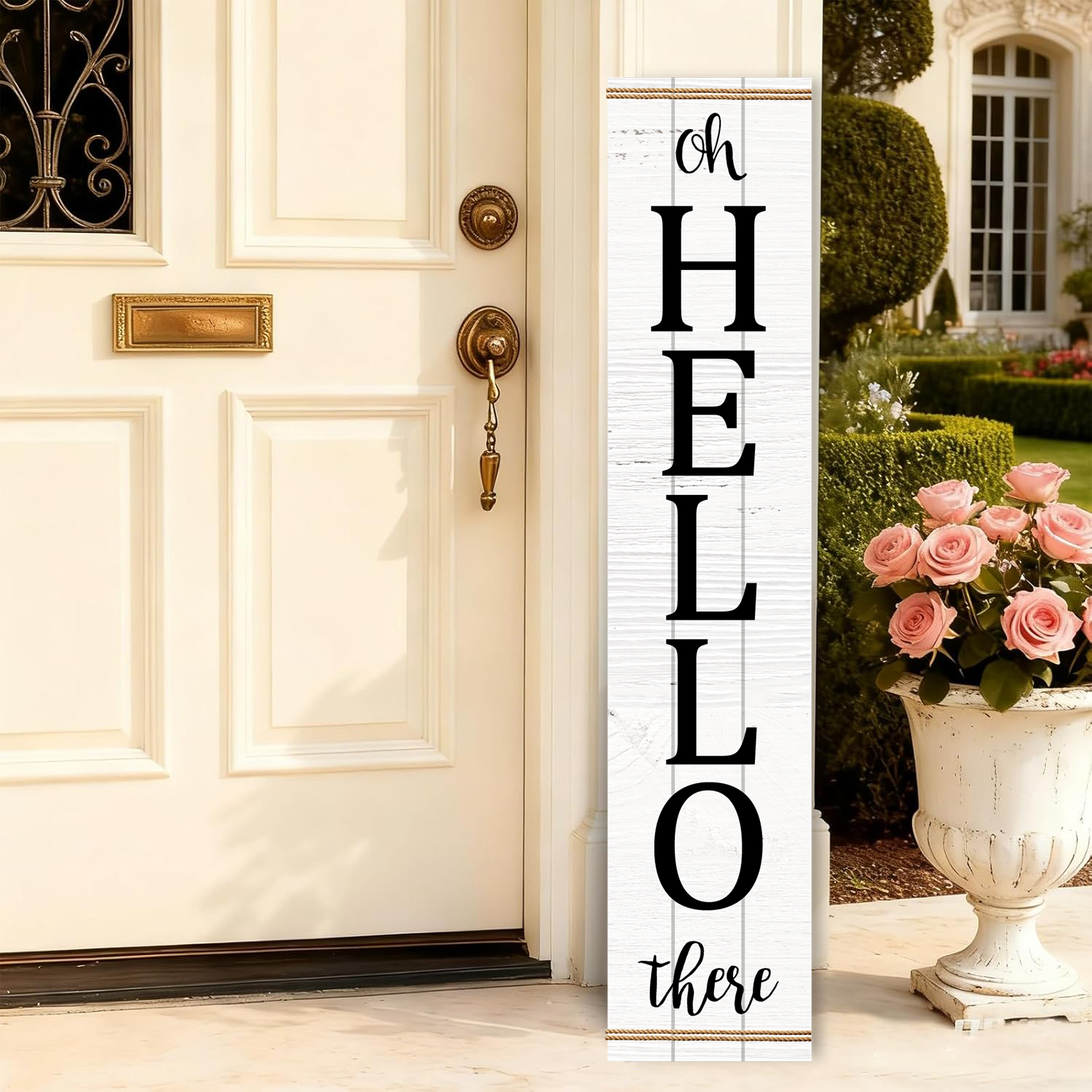 Деревянный большой вертикальный декор для крыльца 