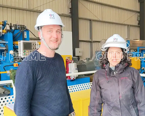 Глобальные клиенты посещают наш завод для проверки резиносмесительных мельниц ...