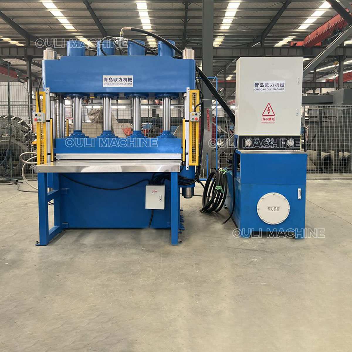 Колонная структура вулканизационного пресса