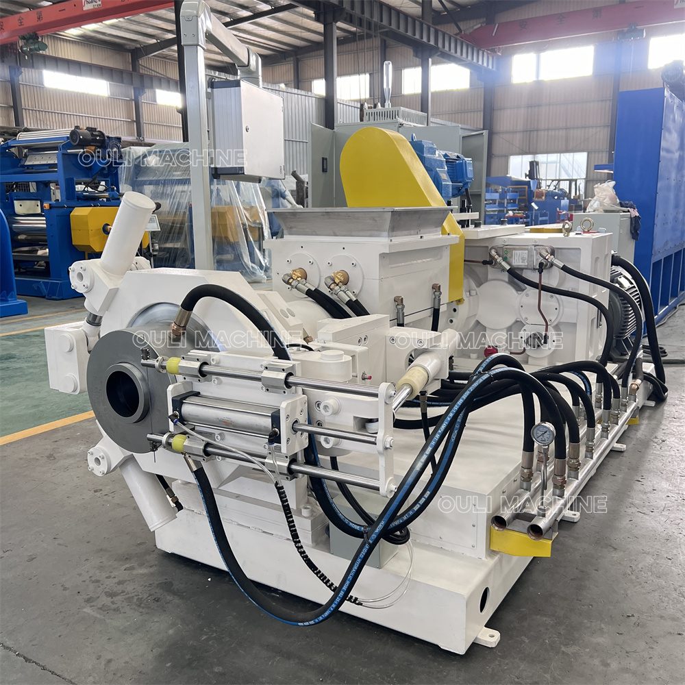 Горячая подача резинового экструдера