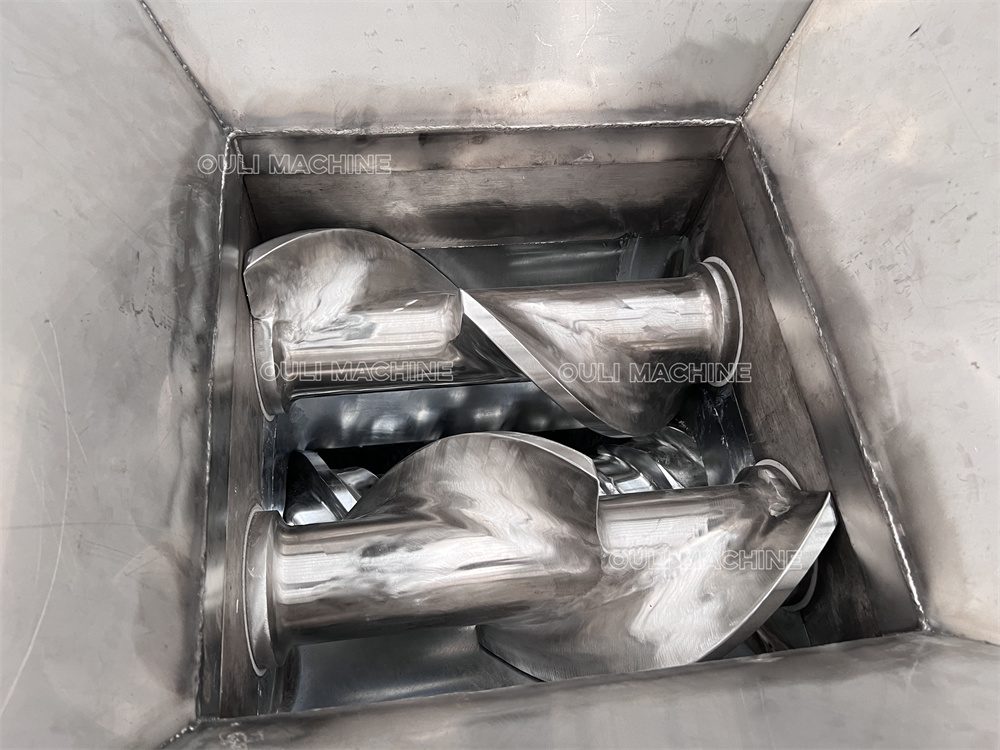 Холодная подача резинового экструдера