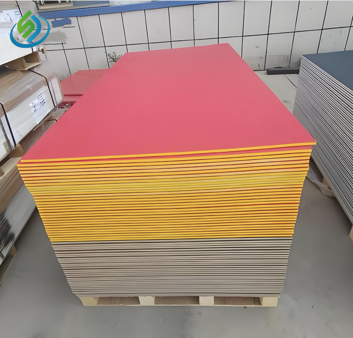 Полиэтиленовый лист высокой плотности