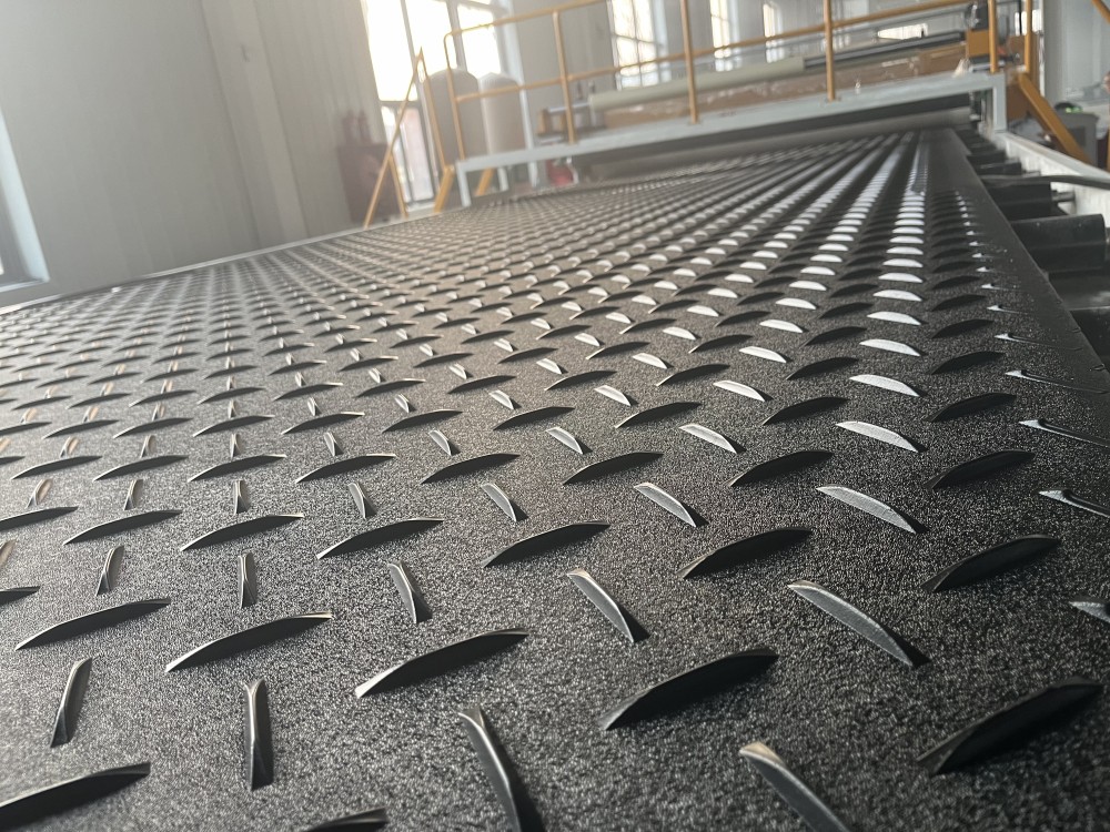 Защитный коврик для грунта