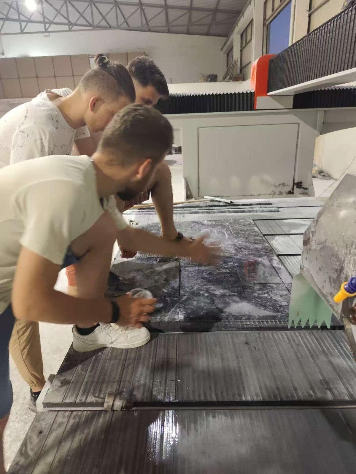 GANGER CNC provide after-service for installation and testing in European3.jpg