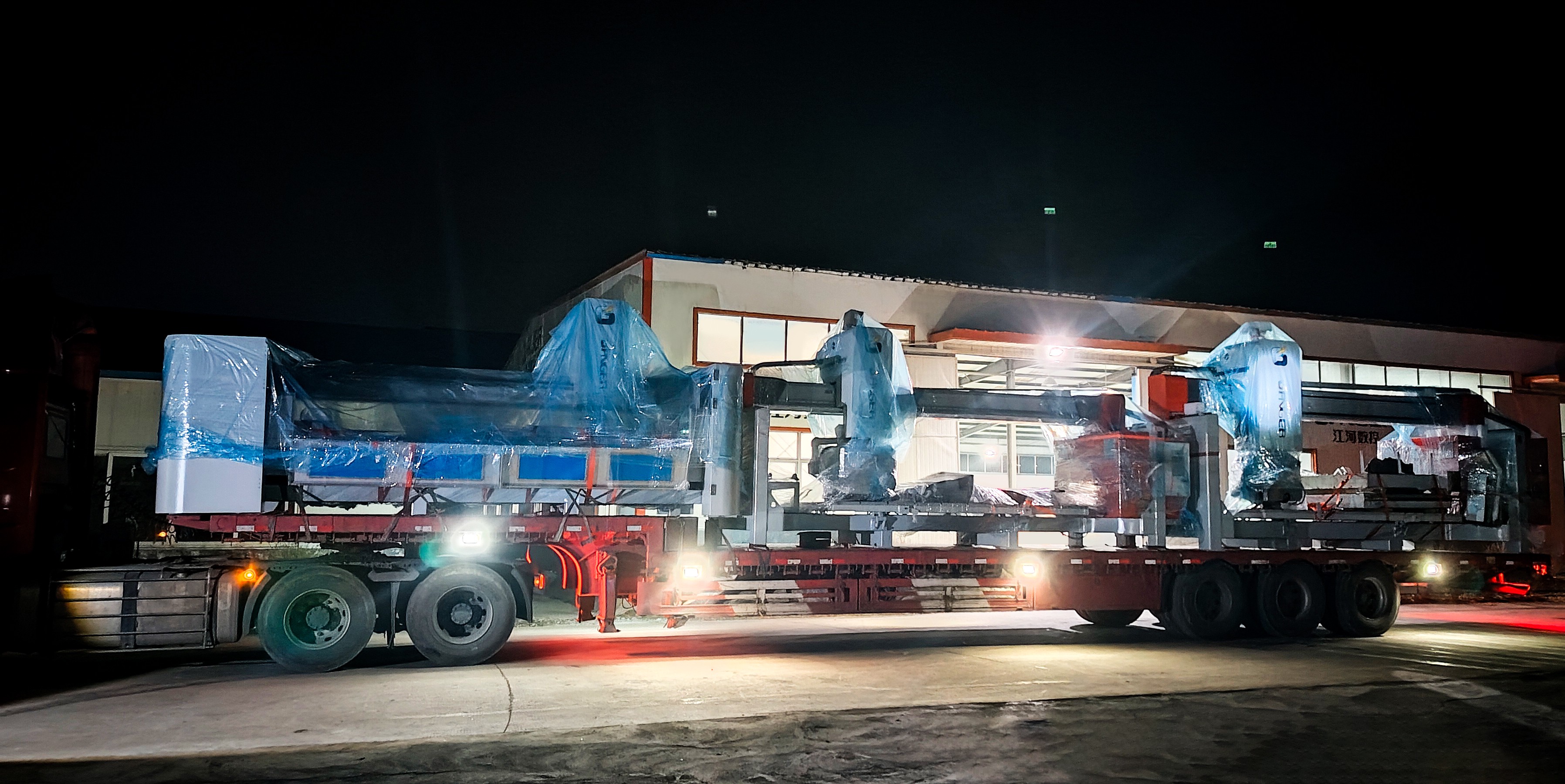 GANGER Выставка Отгрузка: 3 Машины Готовы к Xiamen Stone Fair