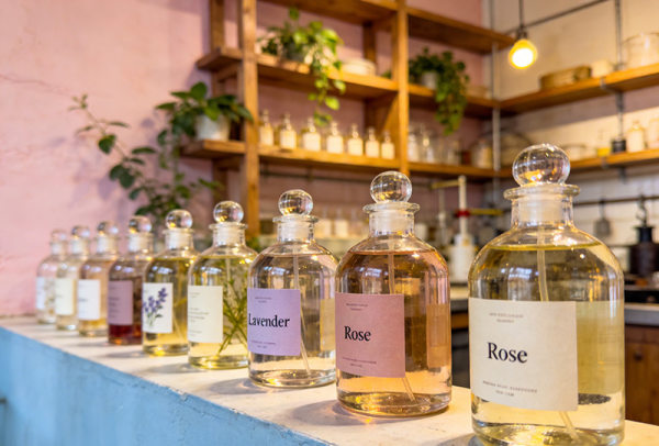 生成香氛工厂展示图片-(3)