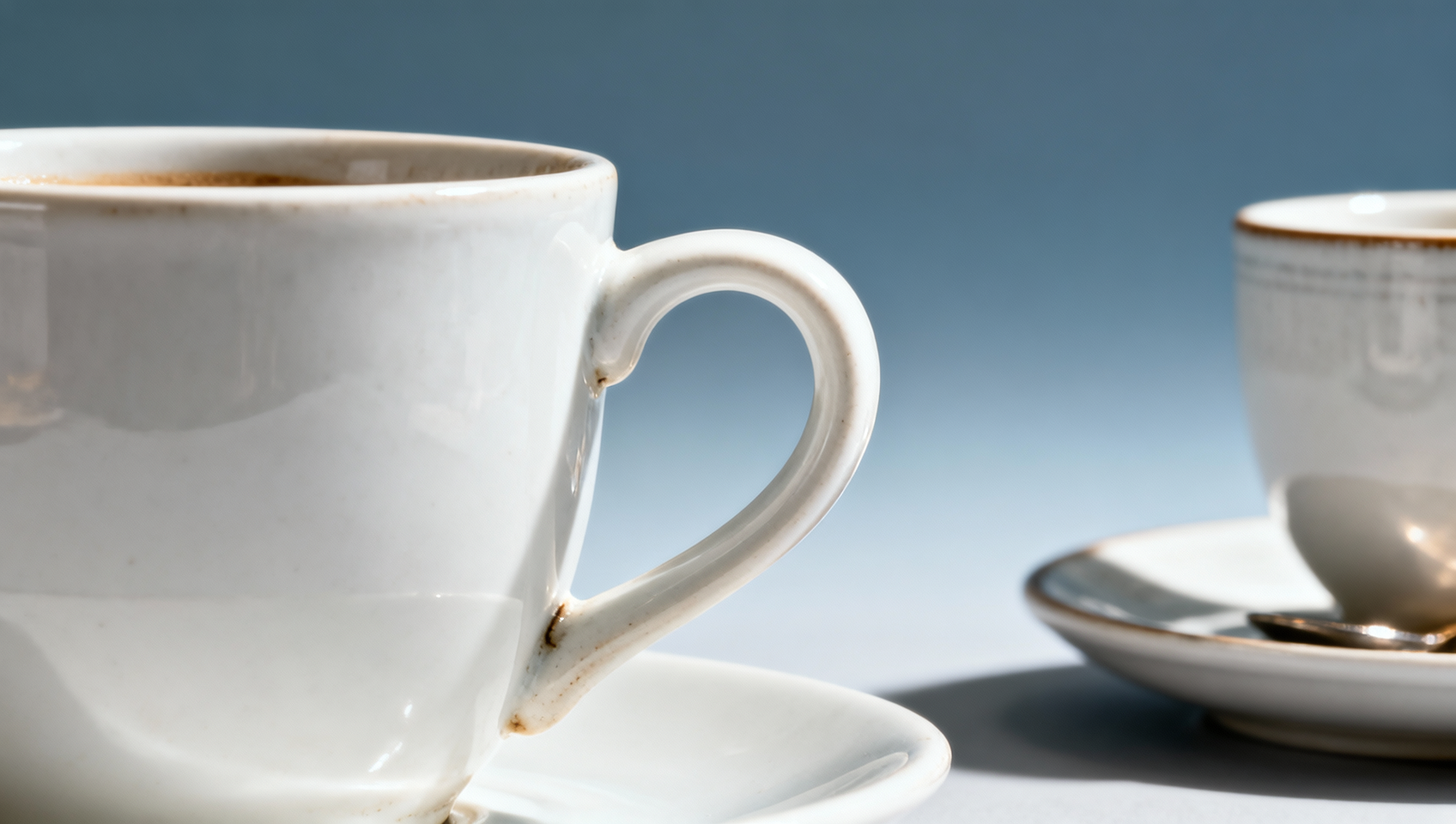 Why ceramic mug handles crack before the body does