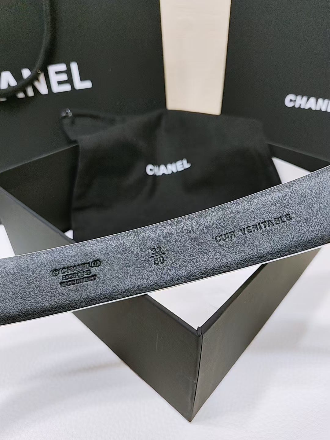 ZP3069 Chanel Classic