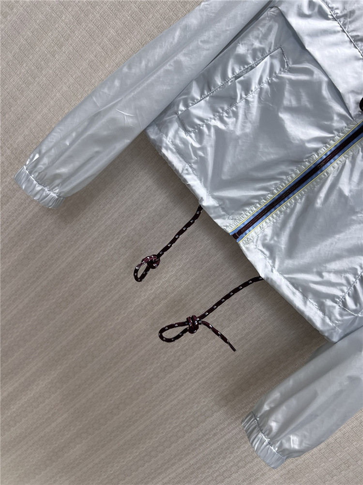 1780718137471
