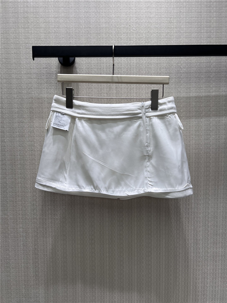 ZB5618 Miu 26ss