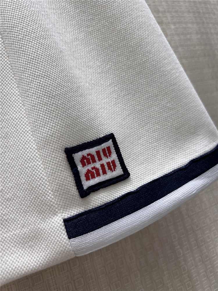 ZB5618 Miu 26ss