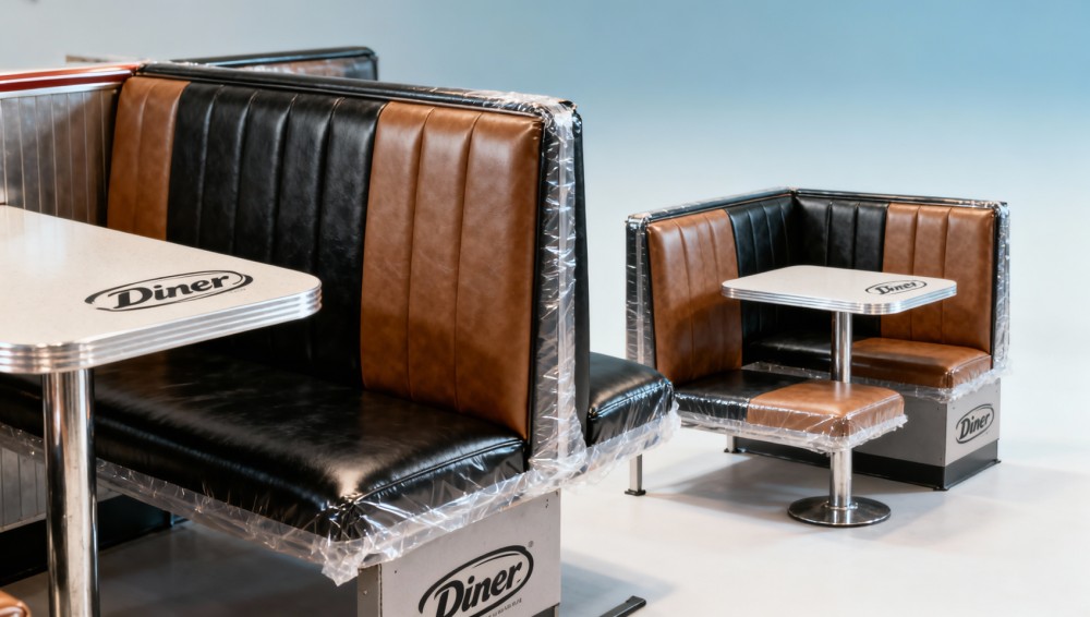 Wholesale diner booths: Do vinyl-upholstered seats hold up better than PU in humid climates?