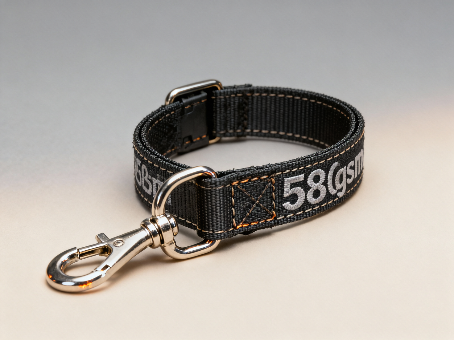 Custom printed dog collars that fray at the stitching line — what fabric weight actually holds up Custom printed dog collars that fray at the stitching line — what fabric weight actually holds up