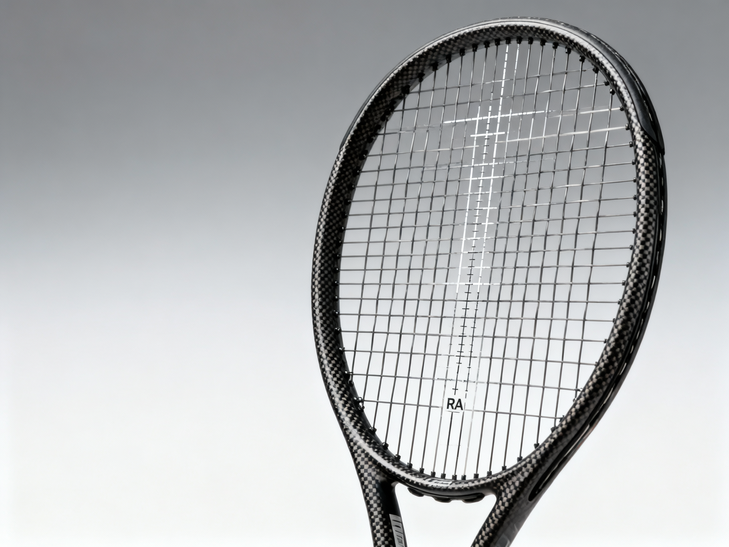 Wholesale tennis rackets with frame stiffness variance over ±3 RA — how it changes play feel