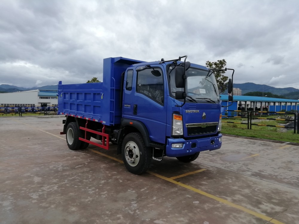 SINOTRUK 4X2 6m³ DUMP TRUCK